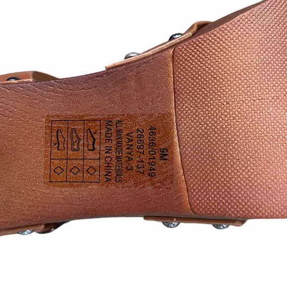 PIERRE DUMAS Vanya Chunky Heel Cognac - Picture 7 of 7